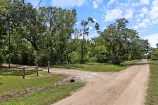 1751 Private Road 648 St, Bay City, TX 77414 - Photo 13