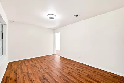 15207 Pleasant Valley Road, Houston, TX 77062 - Photo 11