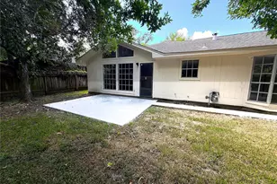 15207 Pleasant Valley Rd, Houston, TX 77062 - Photo 37