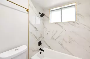 15207 Pleasant Valley Rd, Houston, TX 77062 - Photo 25
