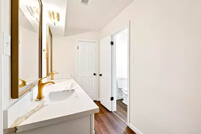 15207 Pleasant Valley Road, Houston, TX 77062 - Photo 31