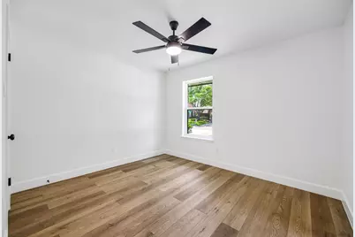 8713 Timberside Drive, Houston, TX 77025 - Photo 25