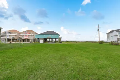 1117 Blue Water Drive, Crystal Beach, TX 77650 - Photo 3