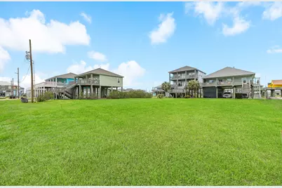 1117 Blue Water Drive, Crystal Beach, TX 77650 - Photo 5