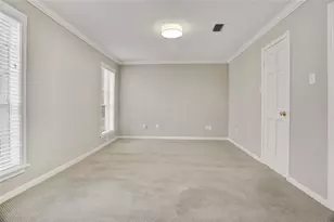 7514 Olympia Dr, Houston, TX 77063 - Photo 15