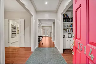 7514 Olympia Drive, Houston, TX 77063 - Photo 3