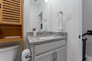 10930 Brambling Wood Dr, Houston, TX 77043 - Photo 35