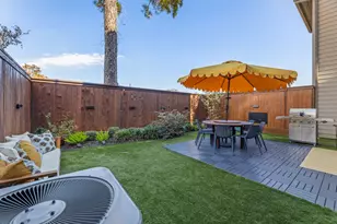 10930 Brambling Wood Dr, Houston, TX 77043 - Photo 41