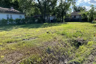 3620 Farmer St, Houston, TX 77020 - Photo 1