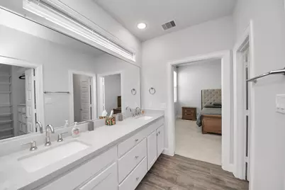 651 Press Street, Houston, TX 77020 - Photo 17