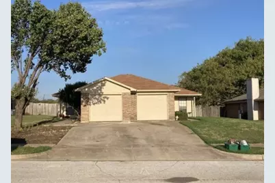 808 White Rock Street, Saginaw, TX 76179 - Photo 5