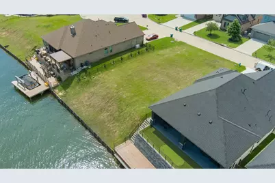 12546 St Louis Court, Willis, TX 77318 - Photo 7