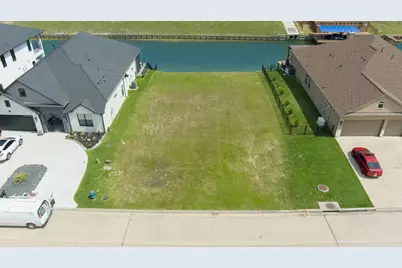 12546 St Louis Court, Willis, TX 77318 - Photo 5