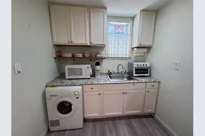 1806 Church Street, Galveston, TX 77550 - Photo 3
