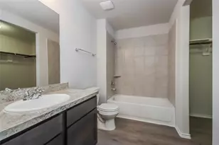 2808 Briggs Dr, Conroe, TX 77301 - Photo 9