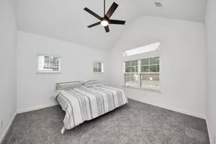 12015 Rockview Dr, Conroe, TX 77306 - Photo 21