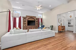 5069 Mooney Fls Dr, Bryan, TX 77802 - Photo 7