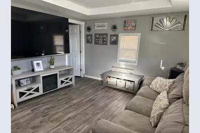 919 Sam Houston Street, Liberty, TX 77575 - Photo 3