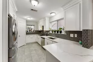 11431 Bethnal Green Dr, Houston, TX 77066 - Photo 9