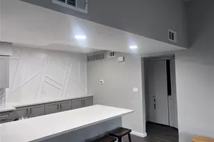 10555 Turtlewood Ct, Houston, TX 77072 - Photo 3
