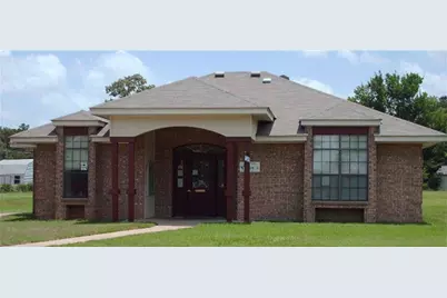 300 E Elm, Edgewood, TX 75117 - Photo 5