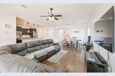 24622 Emerald Pool Falls Drive, Tomball, TX 77375 - Photo 11