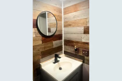 243 Elmwood Drive, Livingston, TX 77351 - Photo 9