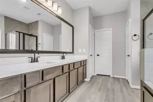 5338 CJ Walker Ln, Houston, TX 77048 - Photo 21