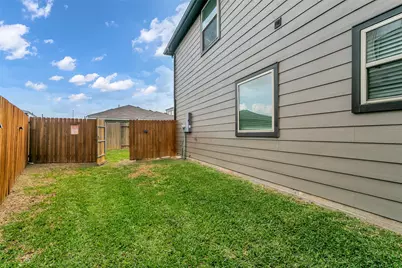 5338 Cj Walker Lane, Houston, TX 77048 - Photo 33