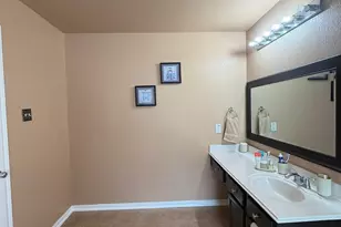 7943 Montague Manor Ln, Houston, TX 77072 - Photo 23