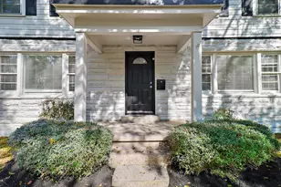 200 Scott St, Baytown, TX 77520 - Photo 3