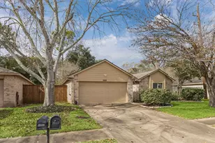2522 Old Fort Rd, Sugar Land, TX 77479 - Photo 3
