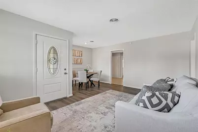 3110 8th Avenue N, Texas City, TX 77590 - Photo 5