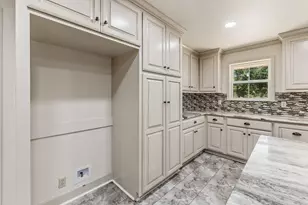 67 Fairway Dr, Hilltop Lakes, TX 77871 - Photo 15