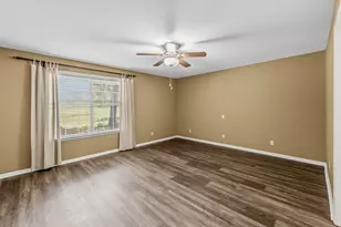 67 Fairway Dr, Hilltop Lakes, TX 77871 - Photo 21