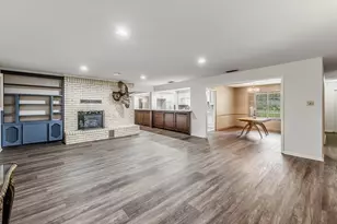 67 Fairway Dr, Hilltop Lakes, TX 77871 - Photo 9
