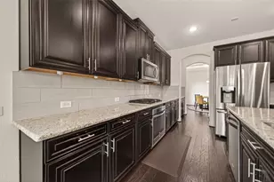 4002 Dogwood Canyon Ln, Sugar Land, TX 77479 - Photo 13