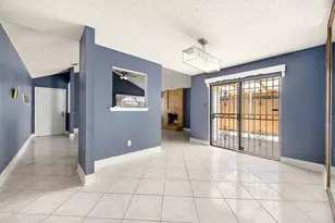 5831 Longforest Dr, Houston, TX 77088 - Photo 9