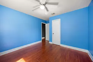 5831 Longforest Dr, Houston, TX 77088 - Photo 19