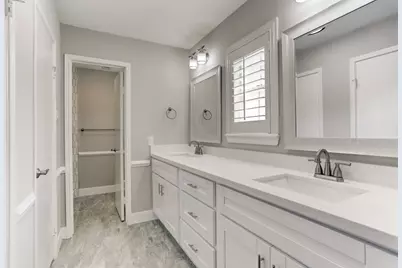 11006 Wickersham Lane, Houston, TX 77042 - Photo 27