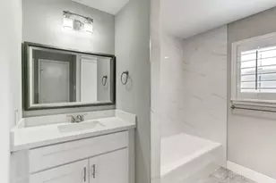 11006 Wickersham Ln, Houston, TX 77042 - Photo 21