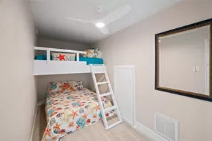 242 Isles End Rd, Tiki Island, TX 77554 - Photo 27