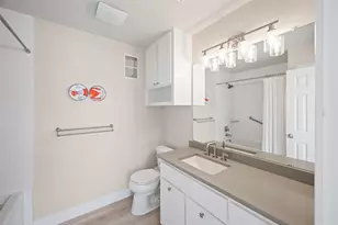 242 Isles End Rd, Tiki Island, TX 77554 - Photo 29