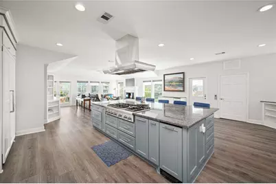 242 Isles End Road, Tiki Island, TX 77554 - Photo 7