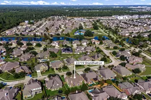 22719 Shieldhall Ln, Tomball, TX 77375 - Photo 37