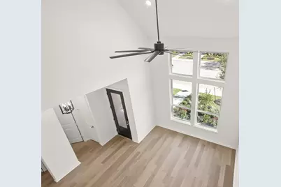 329 Fields Lane, Montgomery, TX 77316 - Photo 9