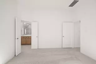 329 Fields Ln, Montgomery, TX 77316 - Photo 9