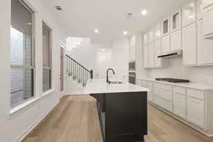 329 Fields Ln, Montgomery, TX 77316 - Photo 3