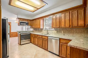 38 Devonshire Dr, Conroe, TX 77304 - Photo 15