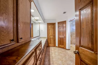 38 Devonshire Drive, Conroe, TX 77304 - Photo 35